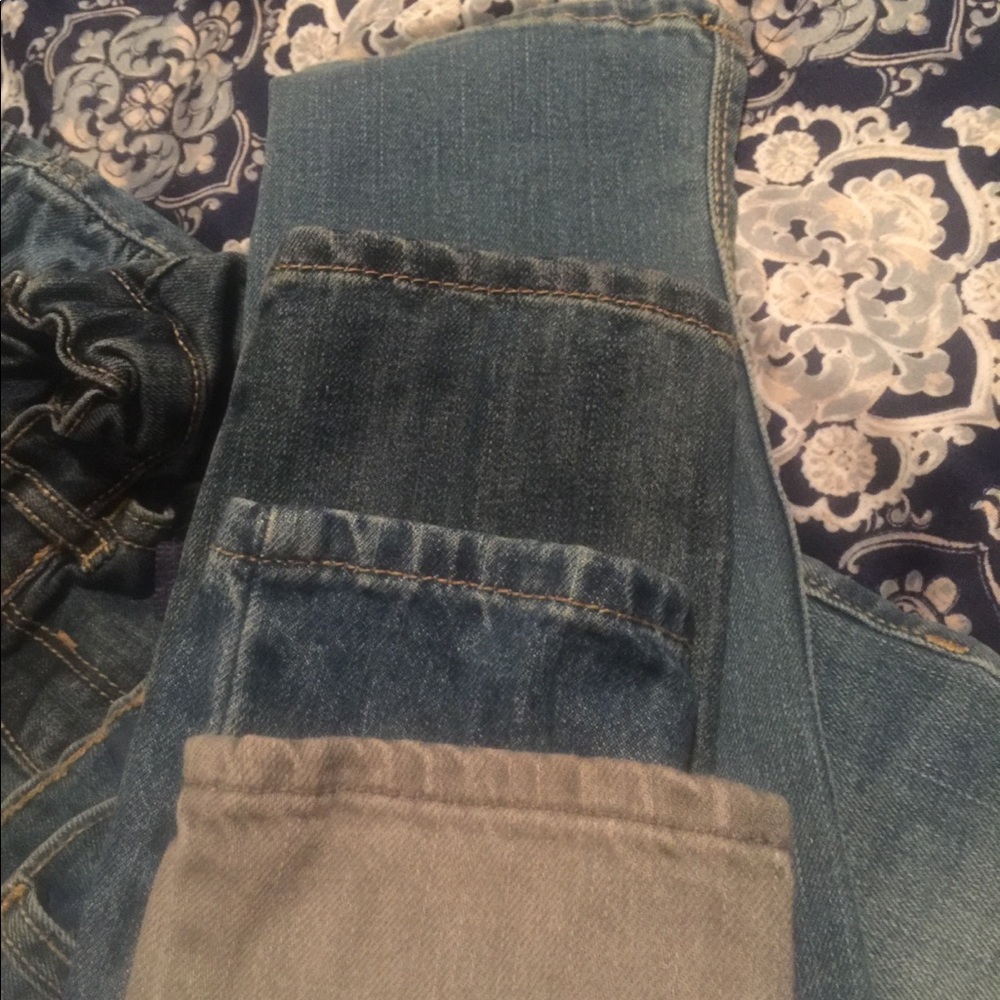 Lot of boys jeans all 5T. 4 pair. Great condition